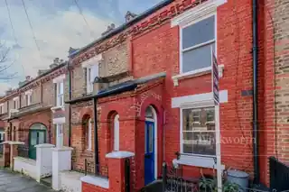 59 Nutbourne Street, photo 4