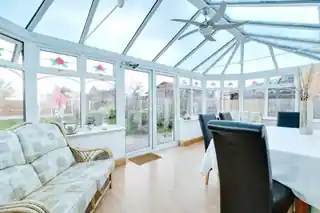 59 Parsonage Road, photo 4