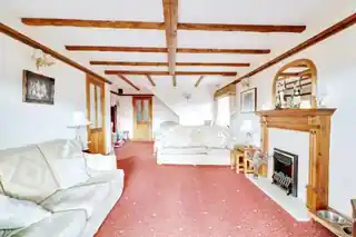 59 Parsonage Road, photo 3