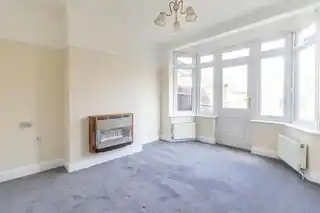 59 Spearpoint Gardens, photo 4