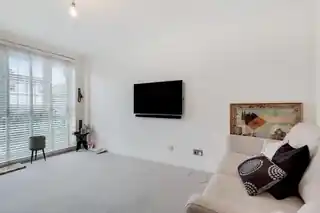 59 Thetford Close, photo 3
