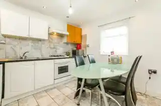 5A Reginald Road, photo 3