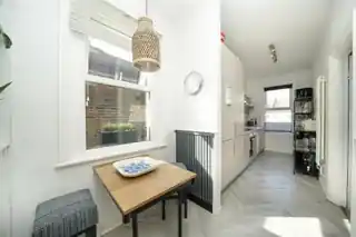 5B Lenham Road, photo 3