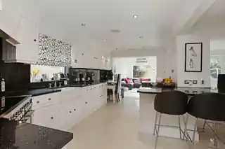 6 Bainbridge Close, photo 4