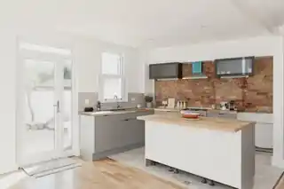 6 Birchington Road, photo 3
