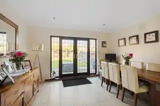 6 Burcharbro Road, photo 2