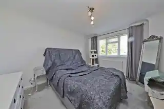 6 Cavendish Close, photo 4