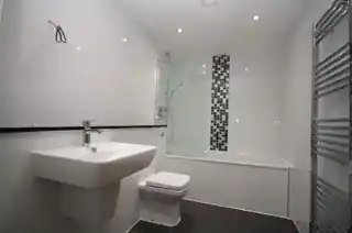 6 Chanin Mews, photo 4