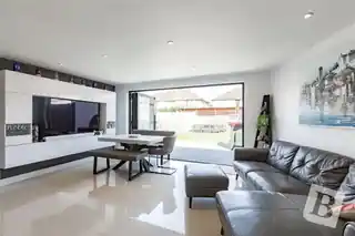 6 Don Way, photo 2