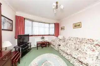 6 Dunbar Avenue, photo 2