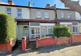 6 Edmund Road, photo 4
