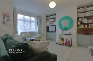 6 Elton Avenue, photo 4