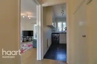 6 Hampstead Gardens, photo 4