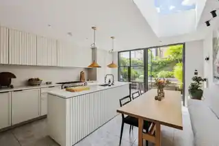 6 Heber Road, photo 3