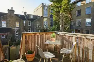 6 Heysham Road, photo 4