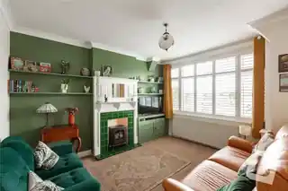 6 Holme Road, photo 4