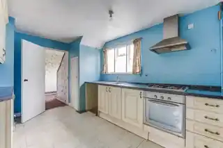 6 Ingersoll Road, photo 2