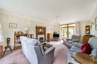 6 King Charles Road, photo 2