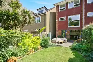 6 Lawrie Park Avenue, photo 3