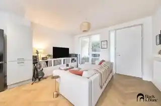 6 Maiden Mews, photo 3