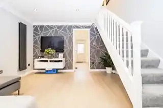 6 Maple Close, photo 4