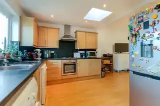 6 Marrilyne Avenue, photo 3
