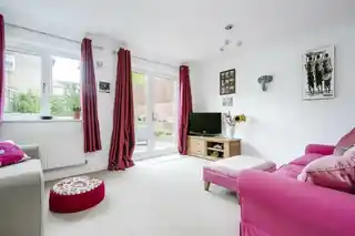 6 Osprey Close, photo 2