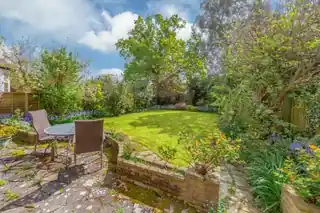 6 Overton Road, photo 2