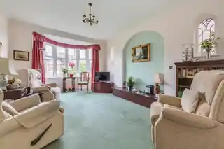 6 Overton Road, photo 3
