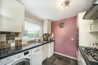 6 Parkside, photo 4
