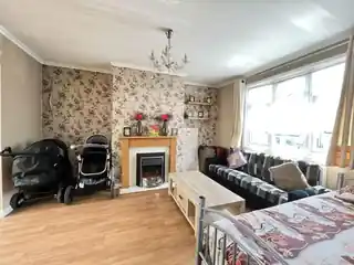 6 Salmon Road, photo 3