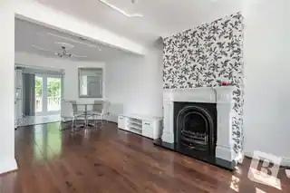 6 Silvermere Avenue, photo 2