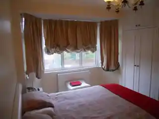 6 Sunley Gardens, photo 4