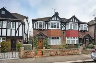 6 The Lindens, photo 4