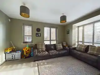 6 Tullick Way, photo 4