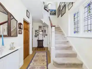 6 Victoria Avenue, photo 2