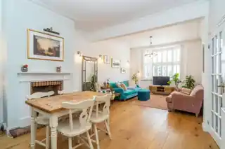 60 Brampton Road, photo 4