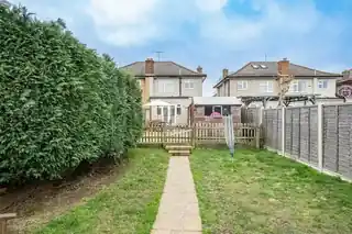 60 Grosvenor Avenue, photo 4