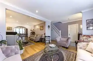 60 Harvey Road, photo 2