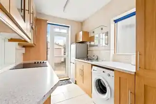 60 Hogarth Gardens, photo 3