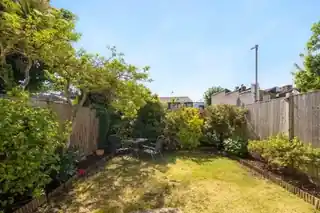 60 Strahan Road, photo 2