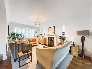 60 Wansunt Road, photo 2