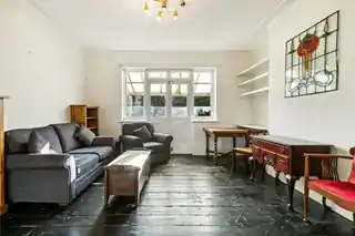 60 Westmoreland Road, photo 3
