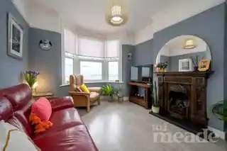 60 Winchester Road, photo 2