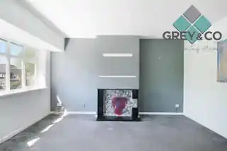 60A Harrowdene Road, photo 3