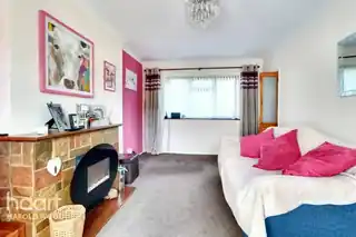61 Chaucer Road, photo 2