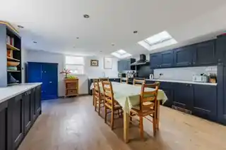 61 Chelmsford Road, photo 2