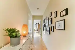 61, Edmunds House, Colonial Drive, photo 3