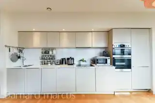 61, Edmunds House, Colonial Drive, photo 4