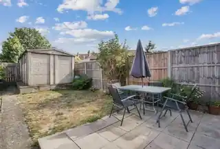61 Franklin Crescent, photo 3